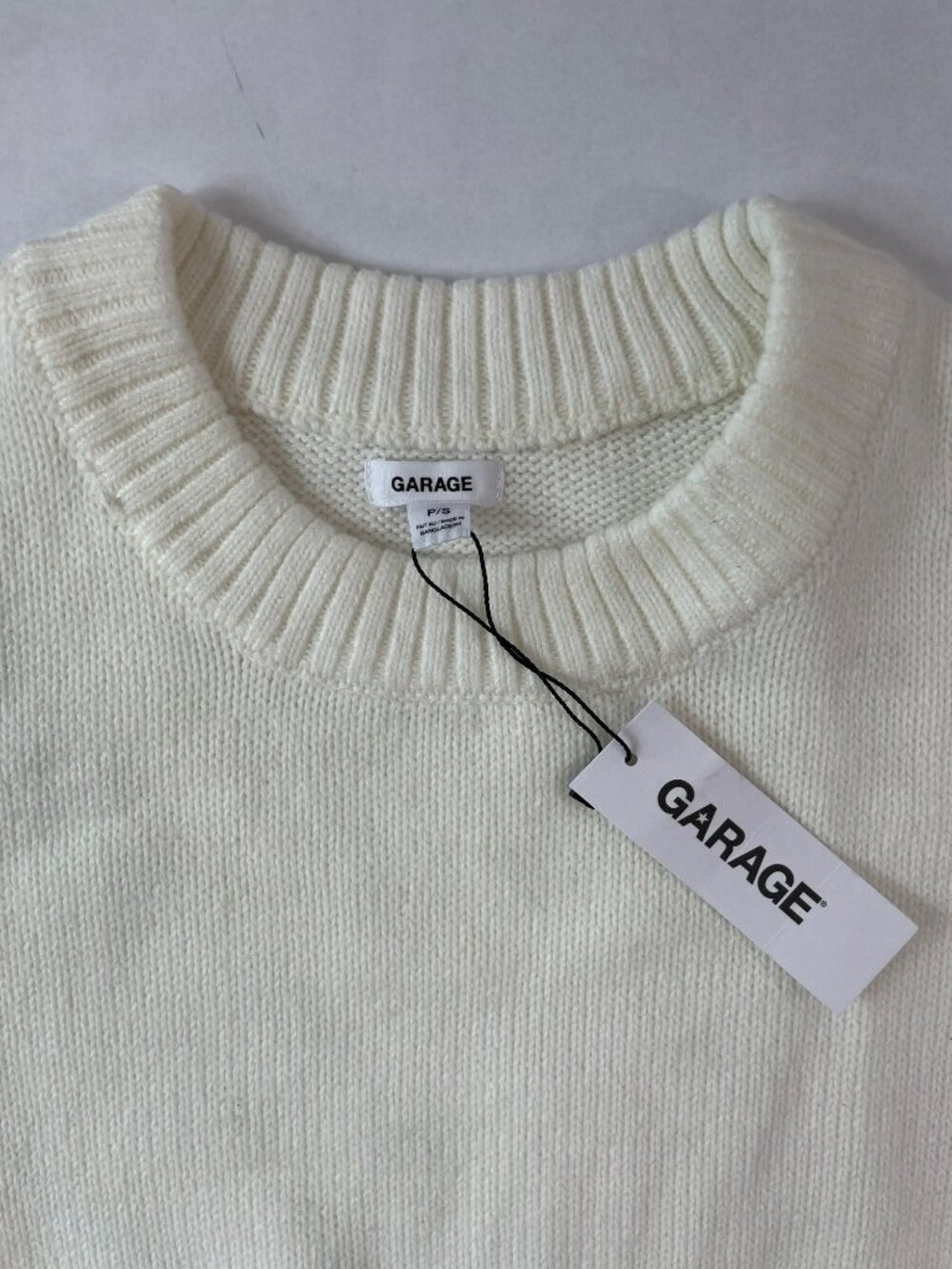 Garage Roxy Supersoft Crew LS Sweater Snow White Women's Size Small MSRP$55 NWT - Picture 3 of 6